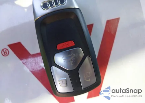 2020 Audi Q5 Premium Plus 55 Tfsi E Quattro S Tronic from USA, damaged, VIN WA1E2AFY1L2044286